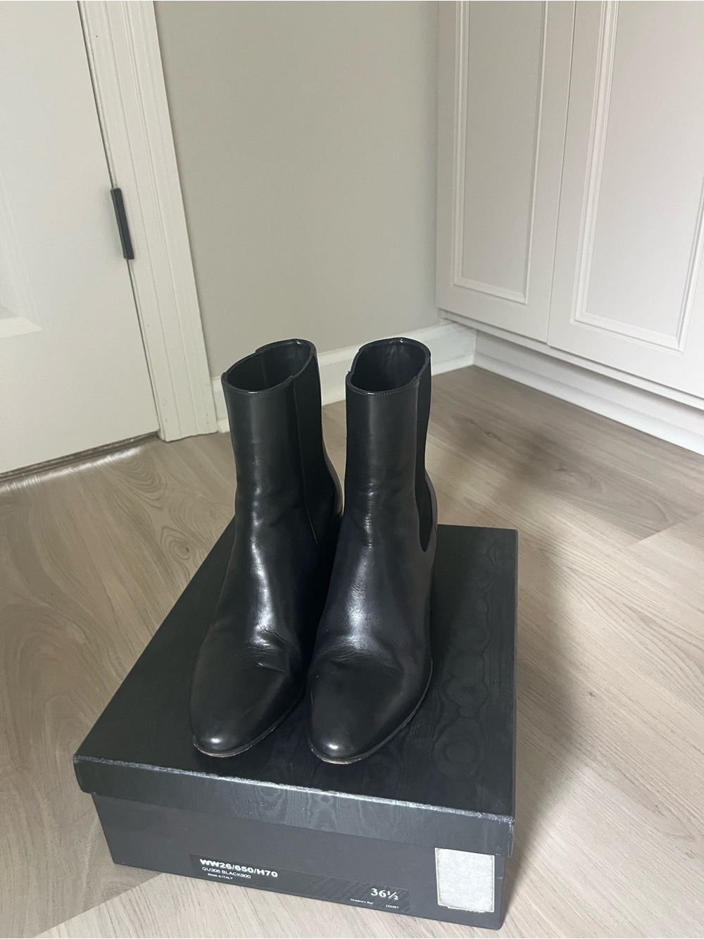 Dries Van Noten Black Leather Ankle Boots 36.5